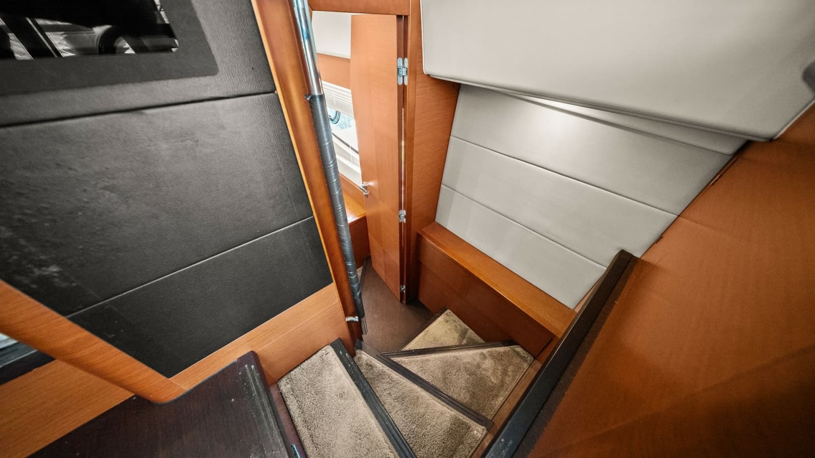 2015 Prestige 500 Fly - Photo 62