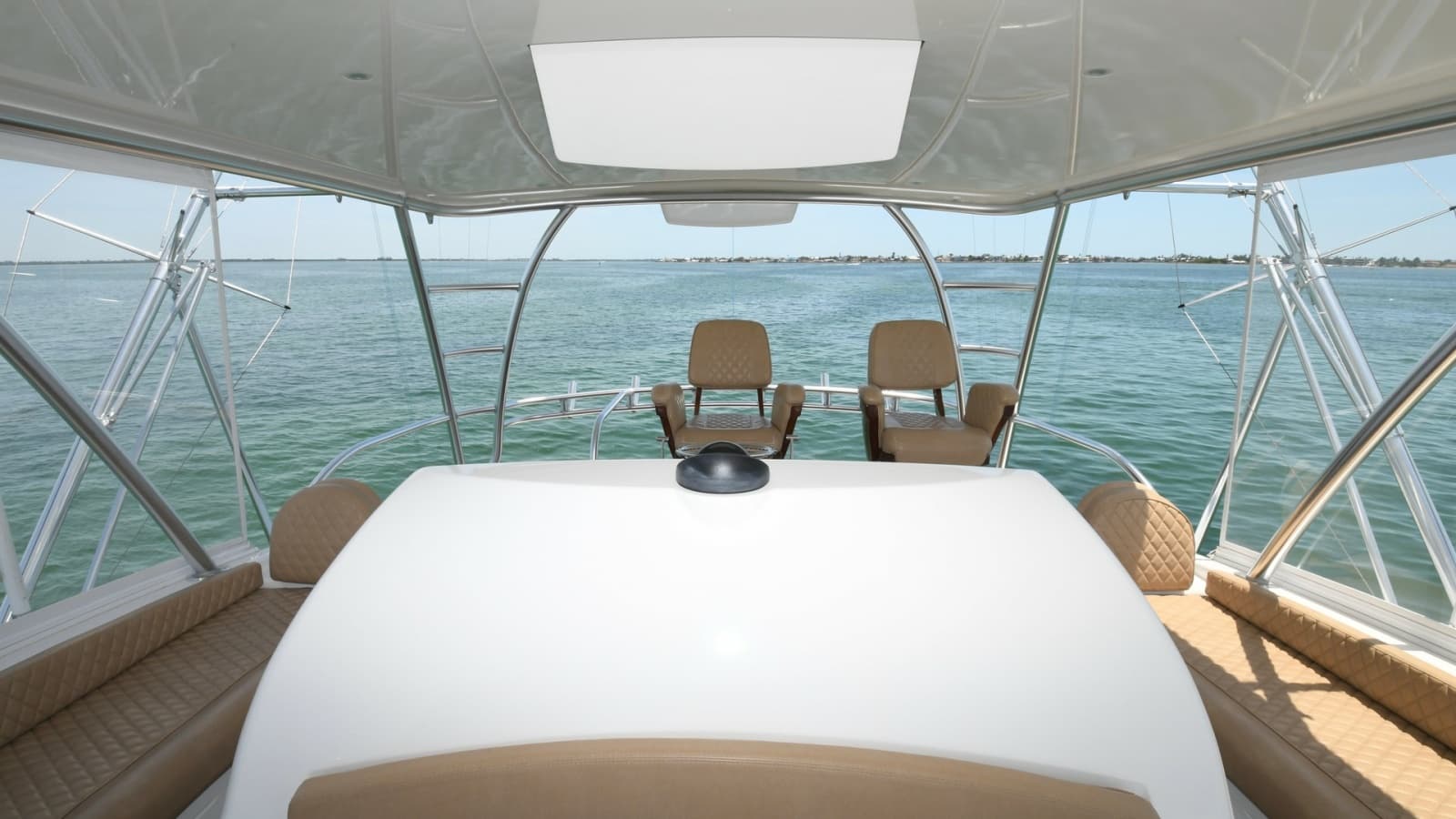 2019 Viking 58 Convertible - Photo 34