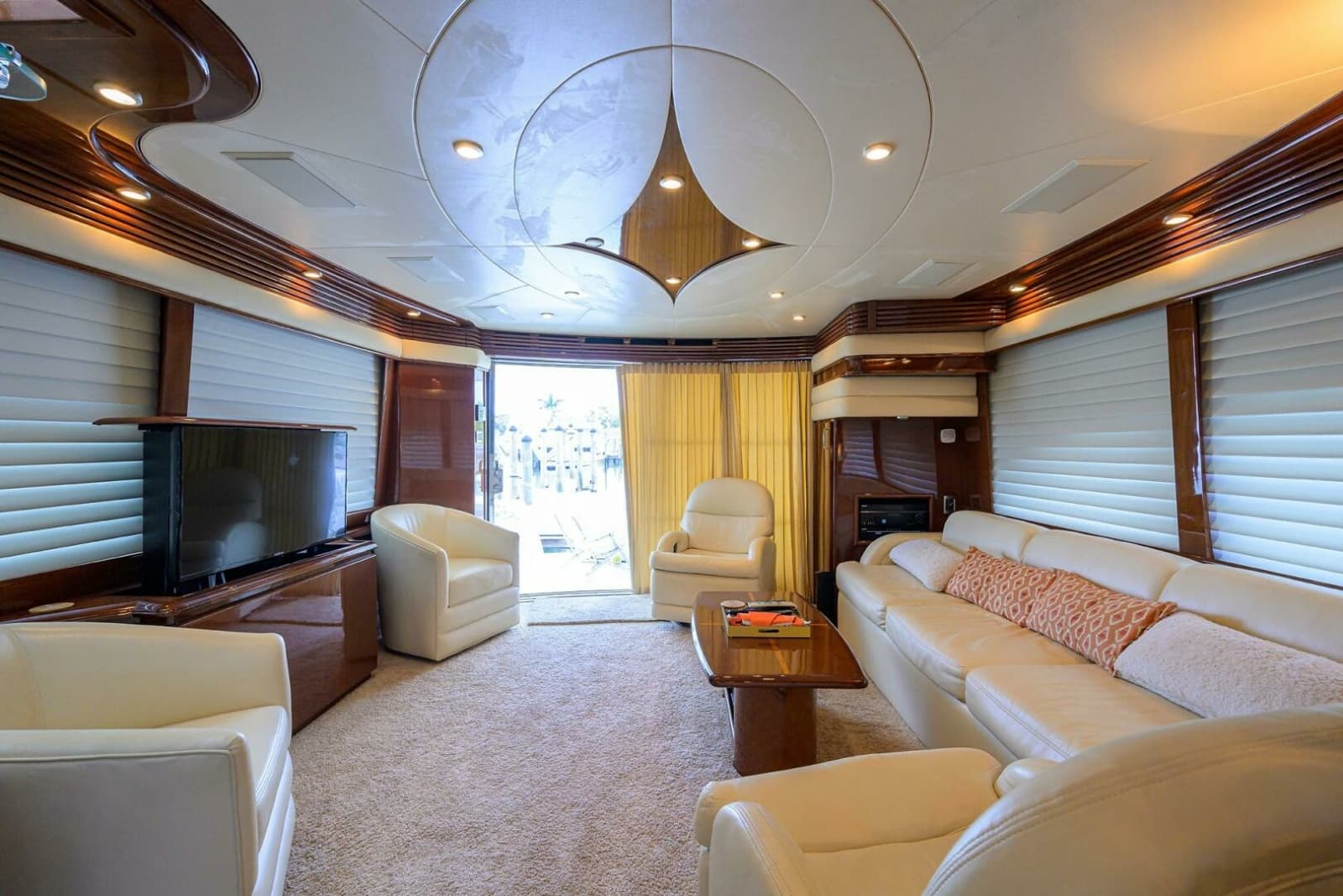 2005 Marquis 65 Motor Yacht - Photo 8