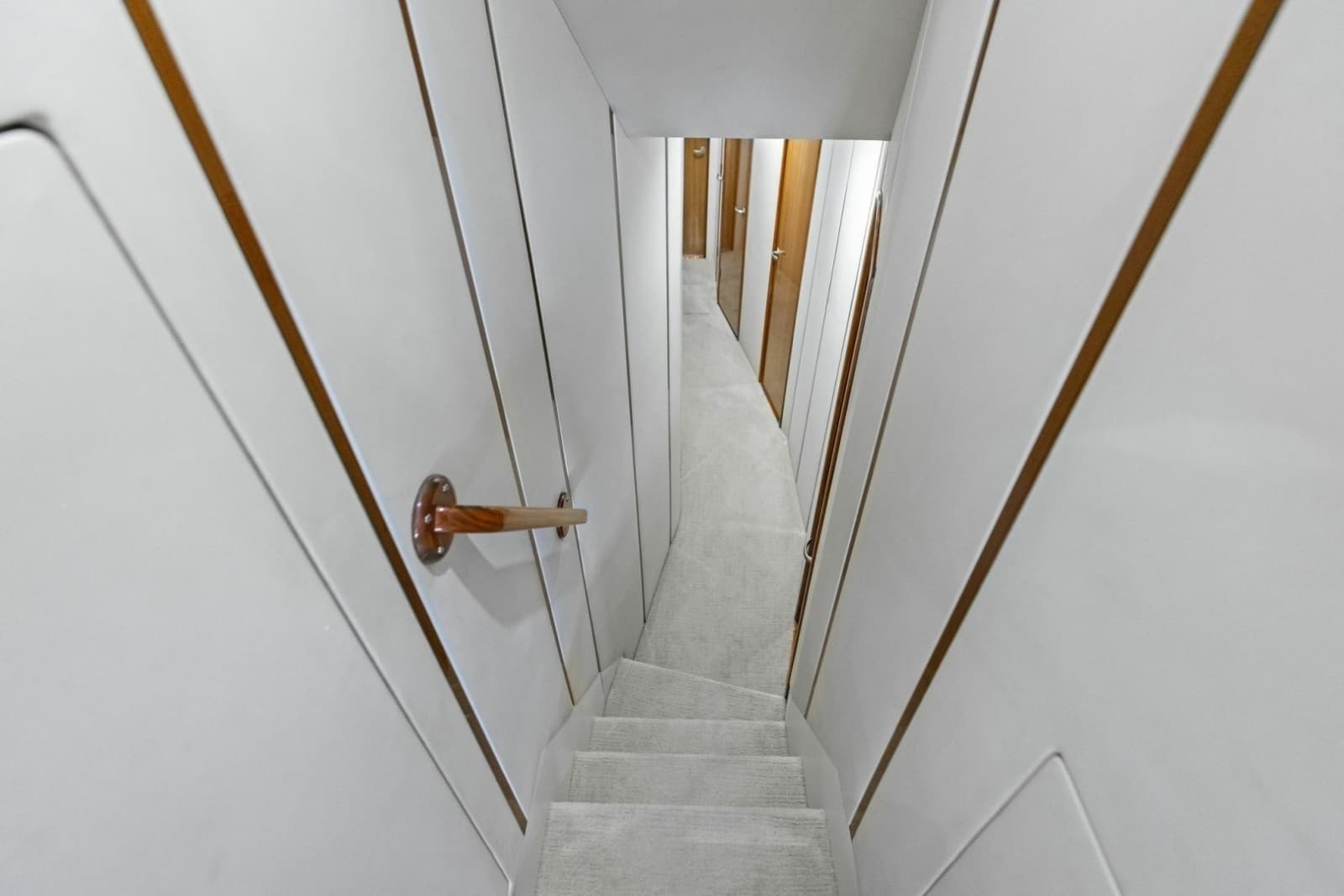2008 Viking 68 Skybridge - Photo 69