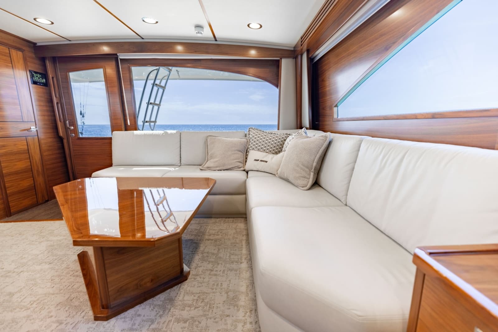 2023 Viking 72 Convertible - Photo 8