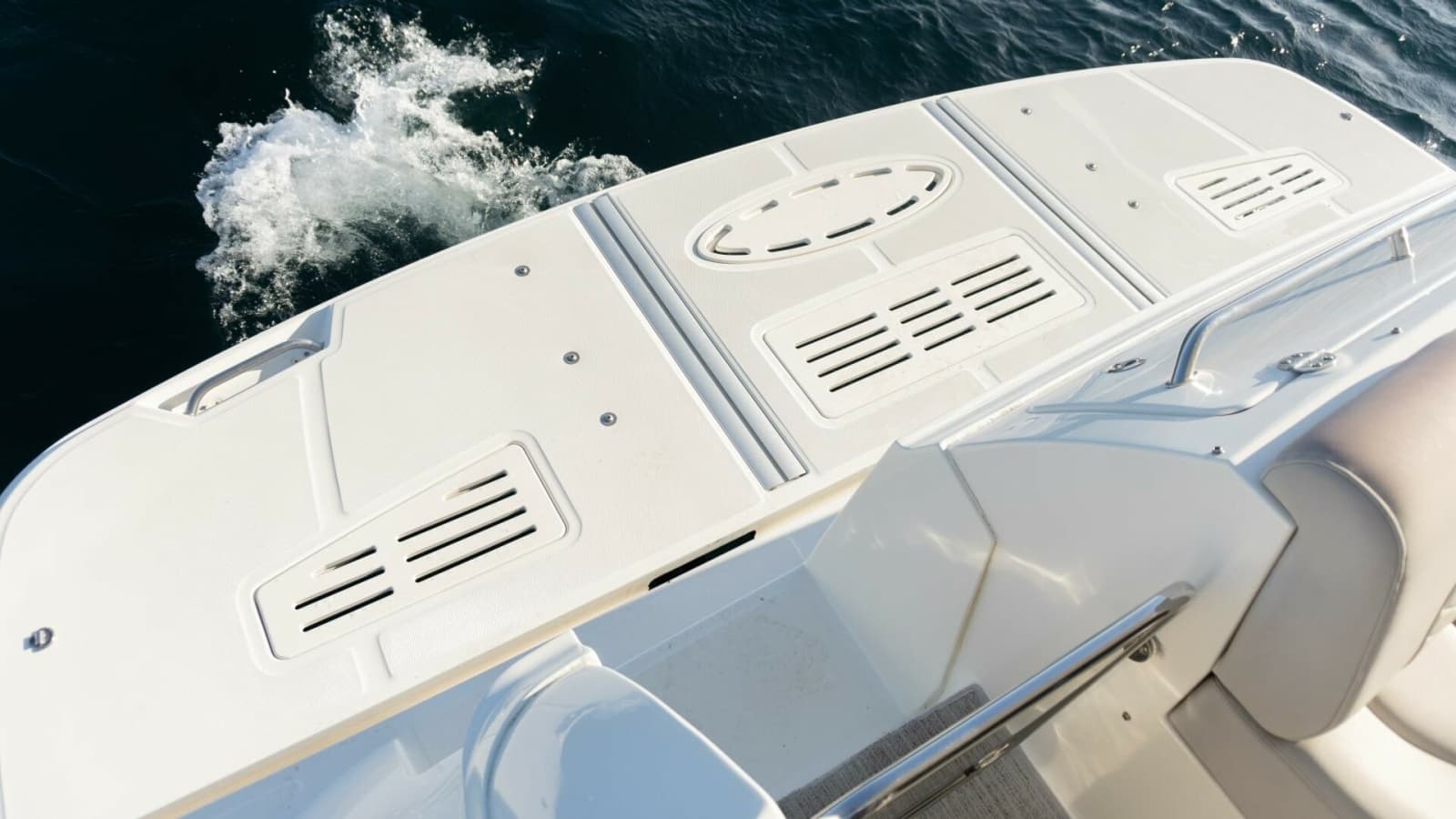 2017 Sea Ray 51 Flybridge - Photo 24