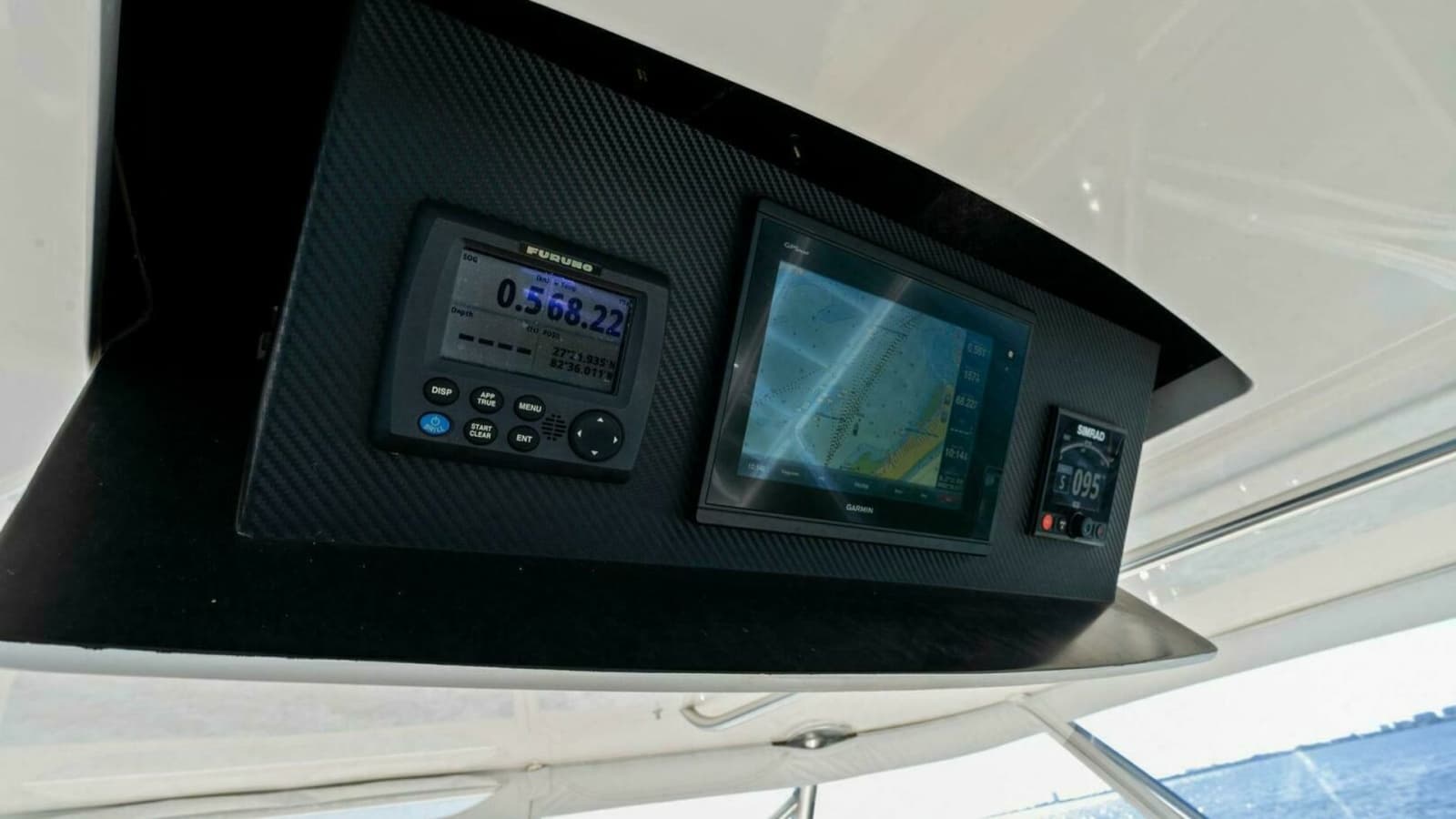 2013 Viking 55 Convertible - Photo 66
