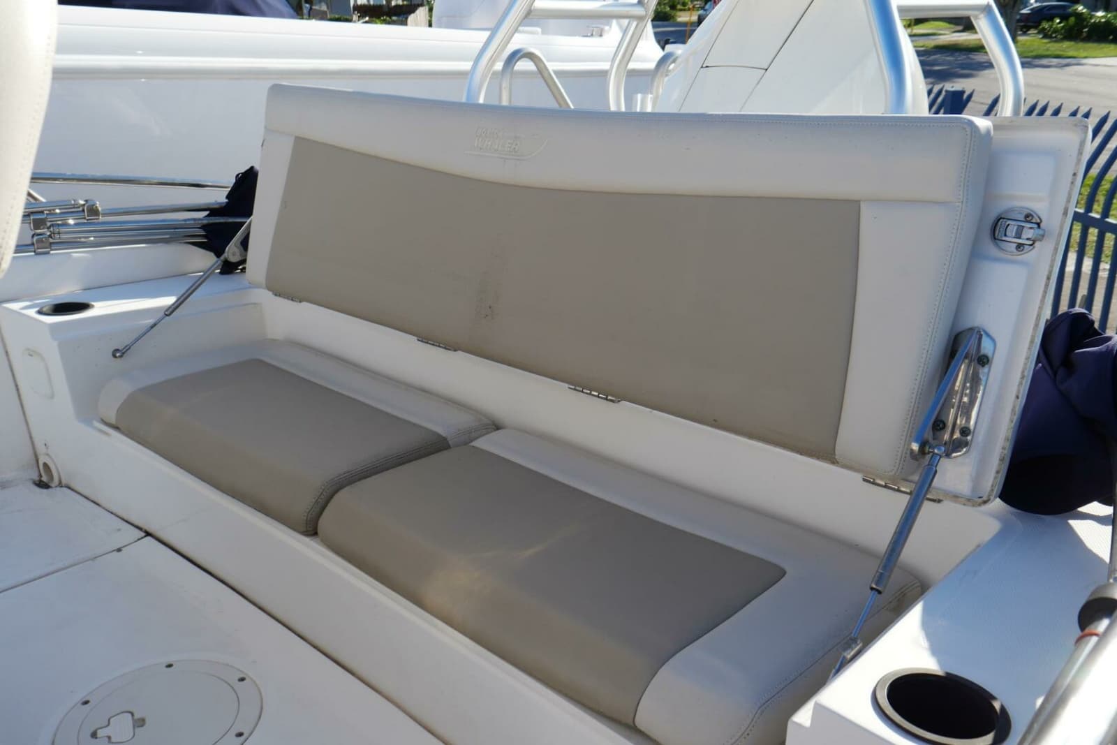 2020 Boston Whaler 210 Dauntless - Photo 8