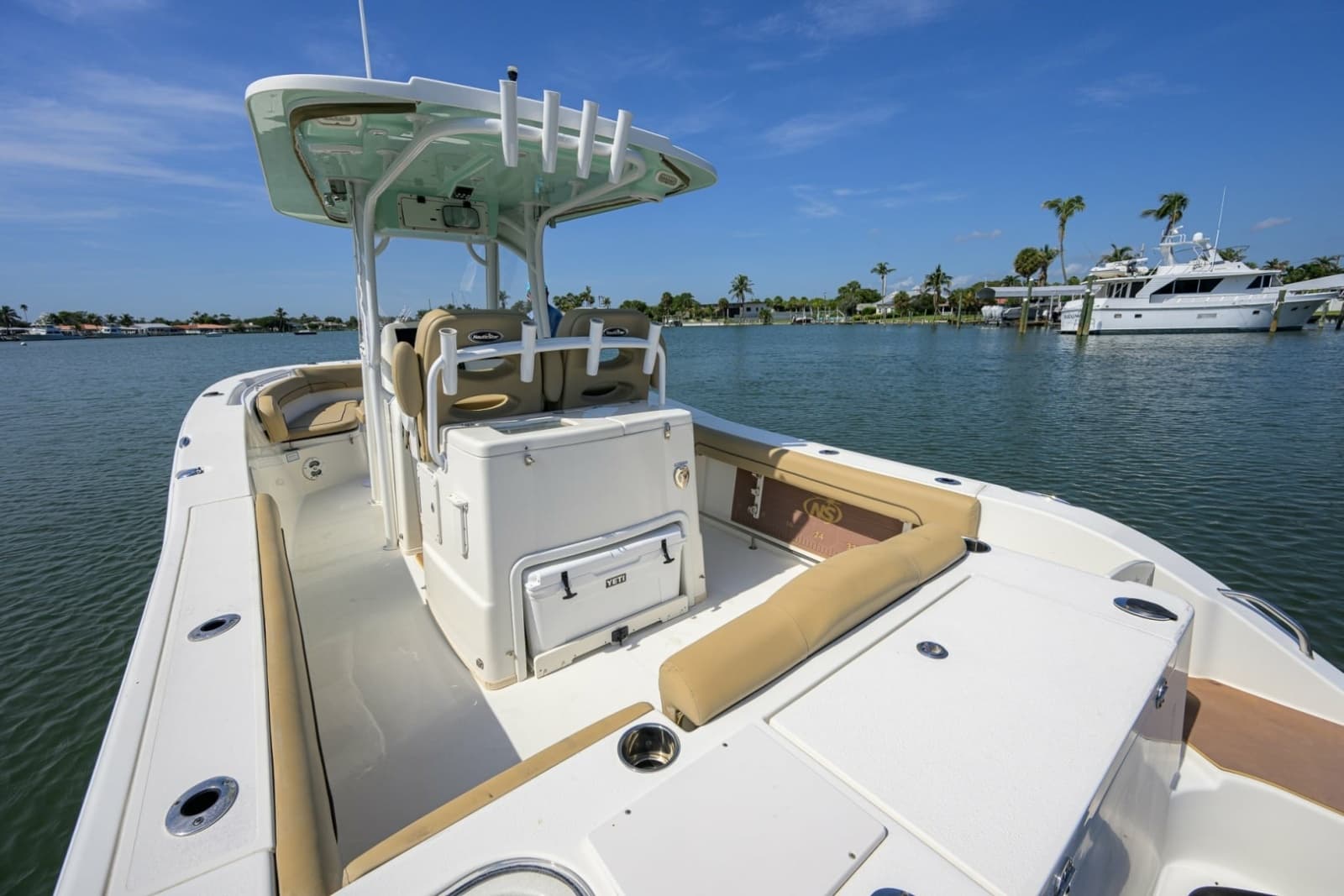 2019 NauticStar 28XS - Photo 21