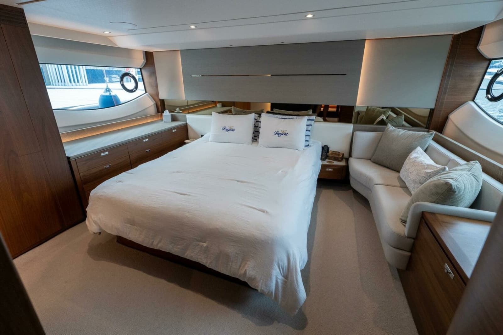 2021 Princess S62 - Photo 65