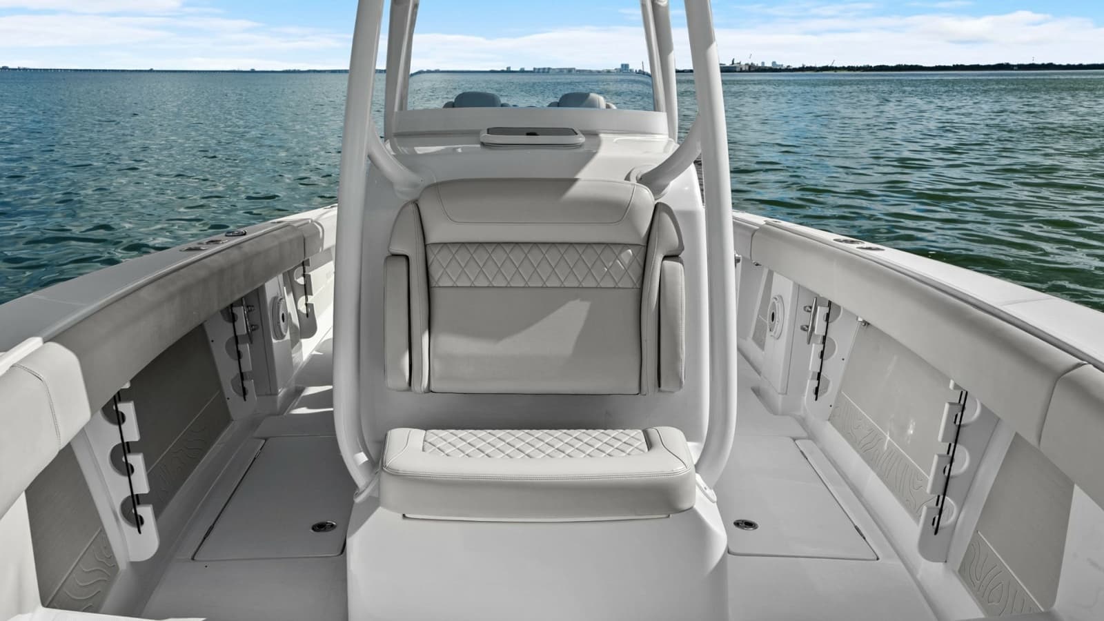 2025 Jupiter 30 HFS - Photo 16