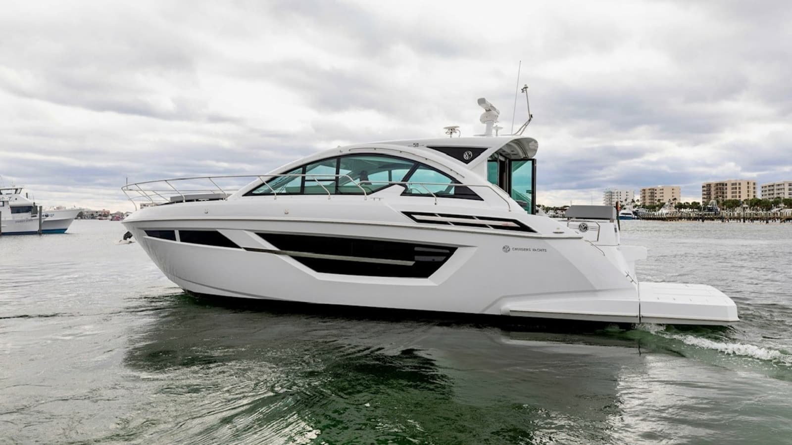 2023 Cruisers Yachts 50 Cantius - Photo 37