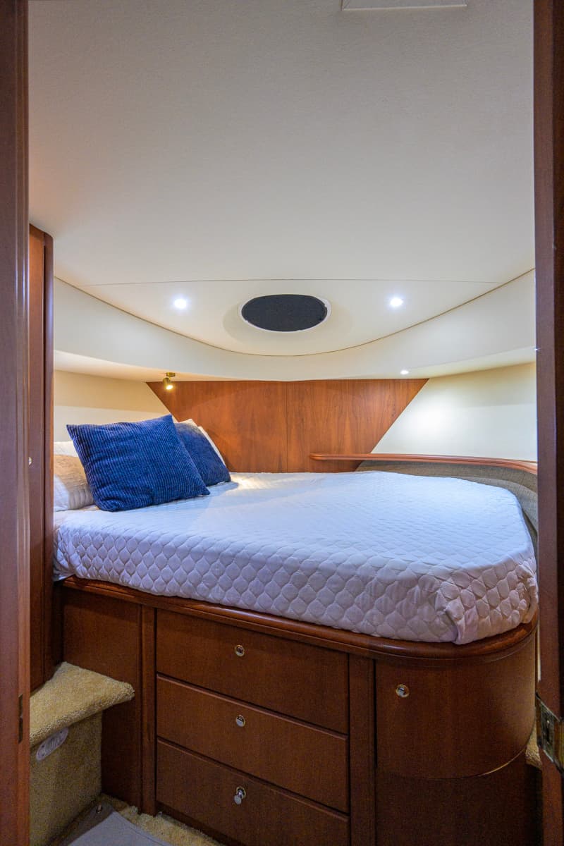 2005 Silverton 39 Motor Yacht - Photo 45