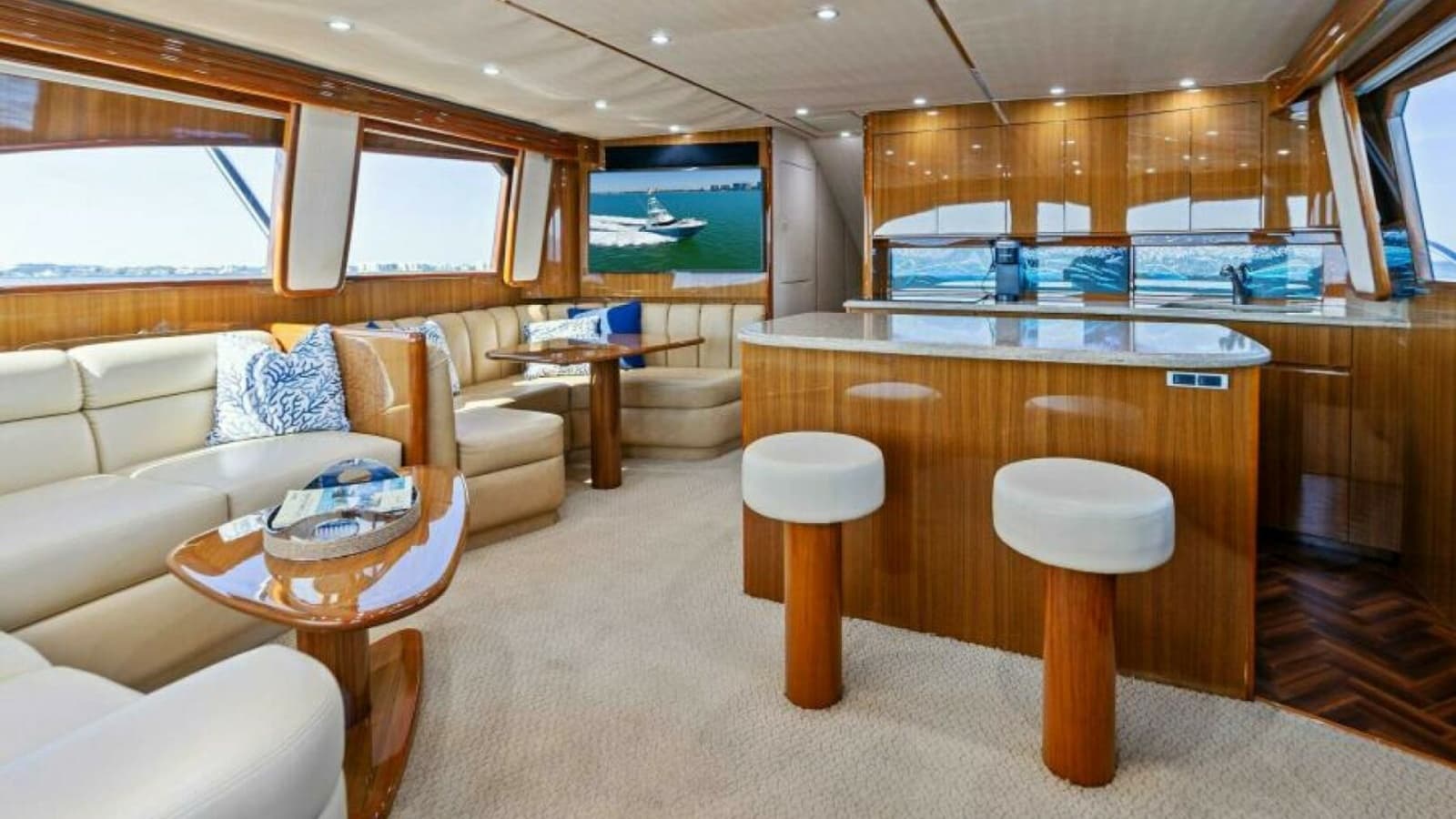 2013 Viking 55 Convertible - Photo 3