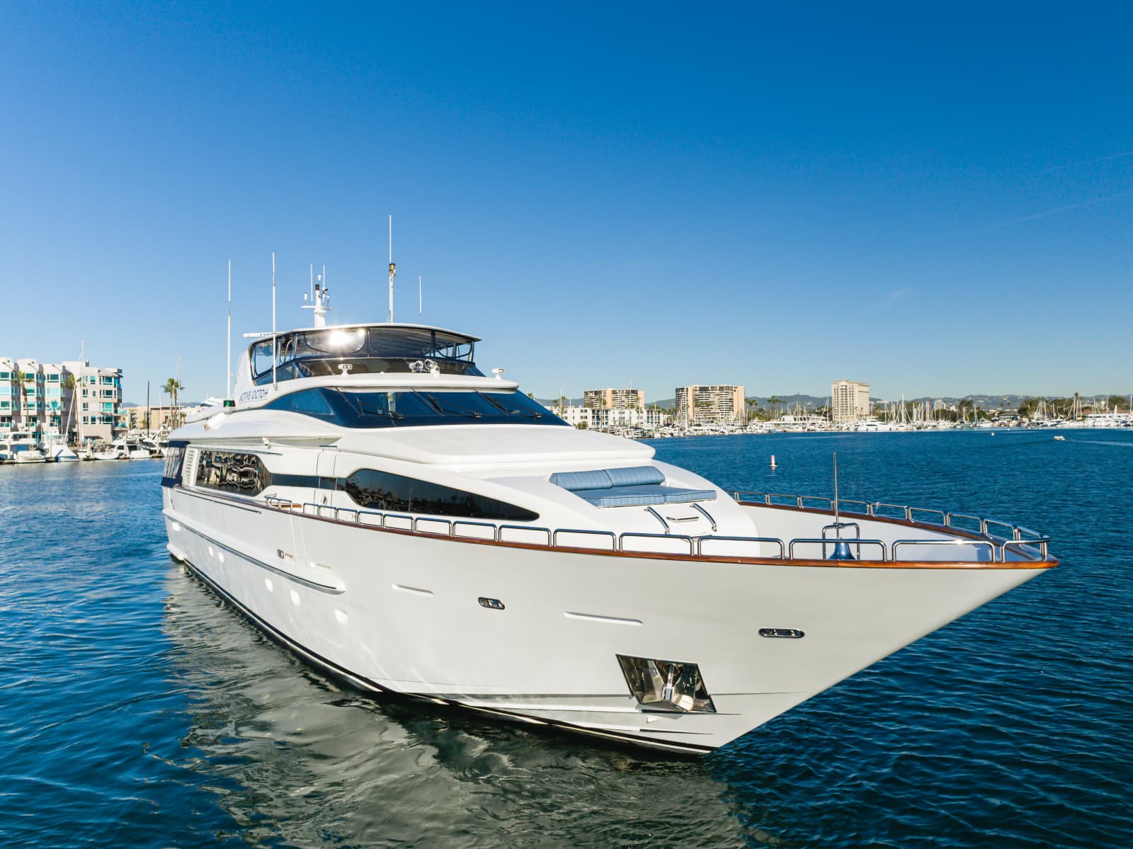 2002 Destiny 104 Raised Pilothouse - Photo 2