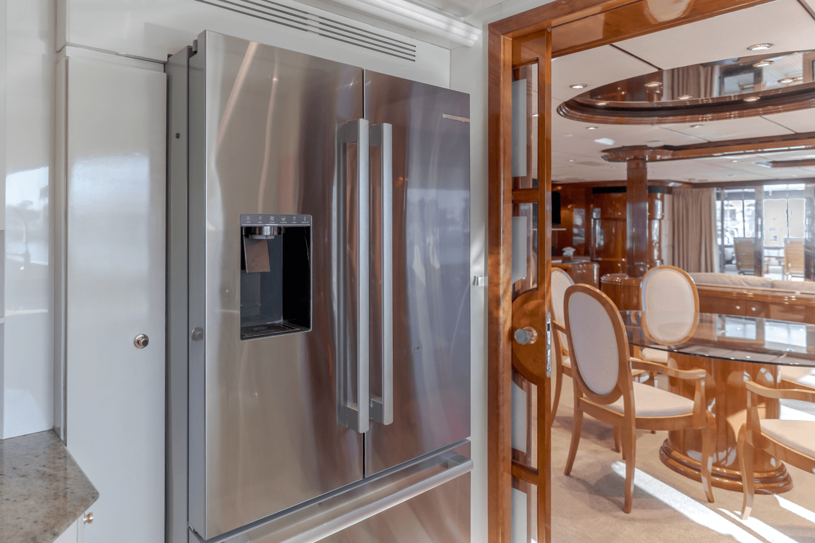 2002 Destiny 104 Raised Pilothouse - Photo 37