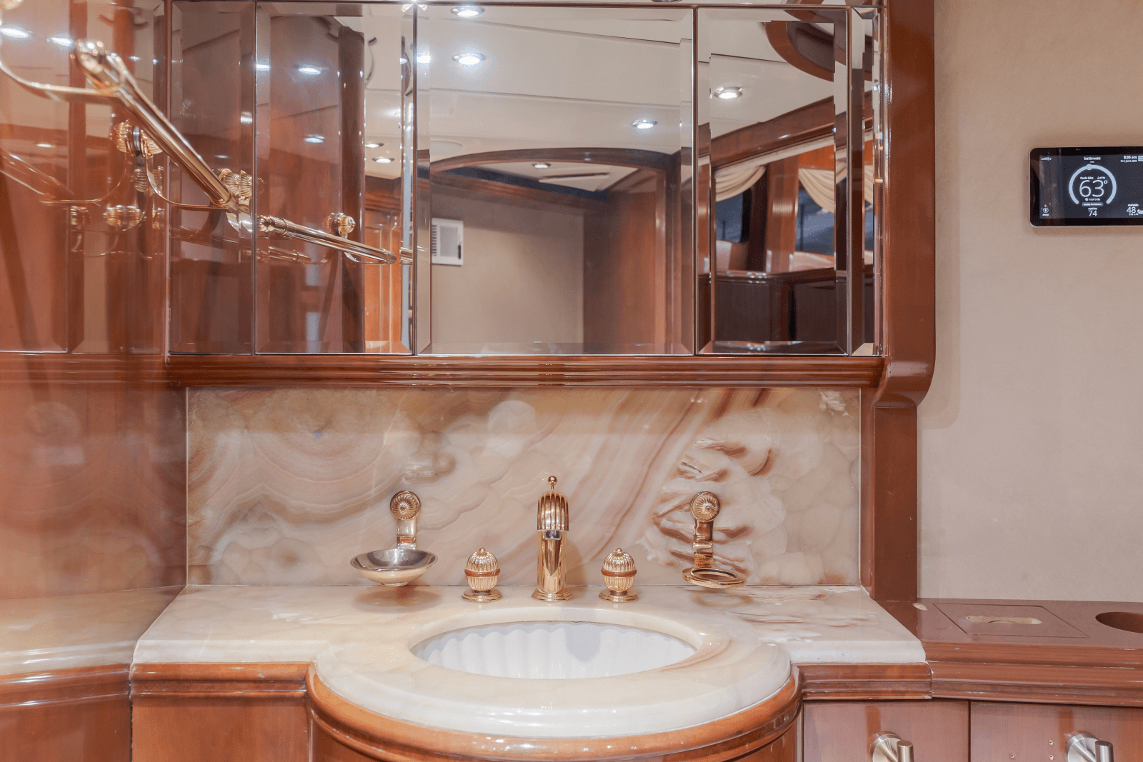 2002 Destiny 104 Raised Pilothouse - Photo 43