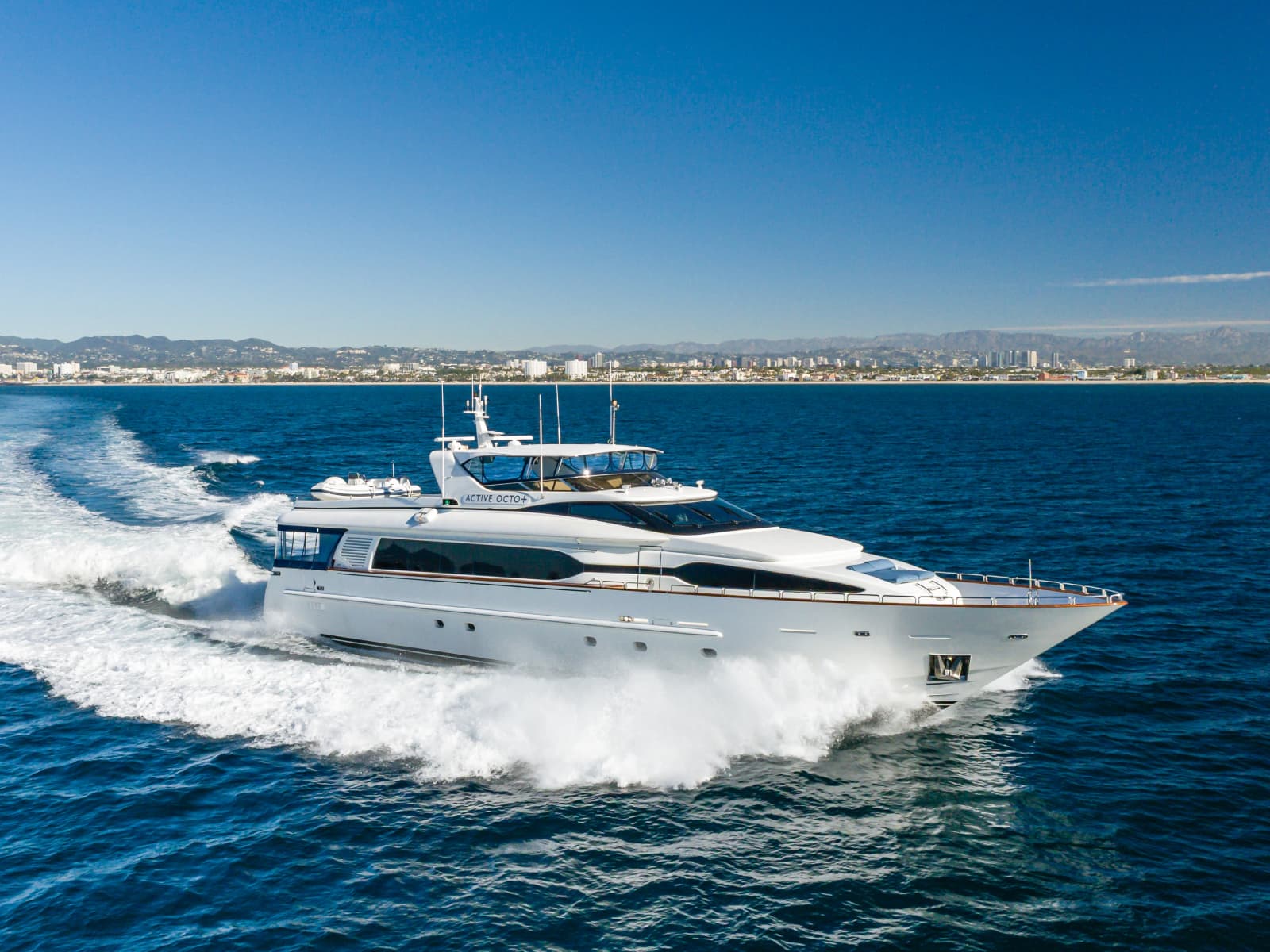 2002 Destiny 104 Raised Pilothouse - Photo 3