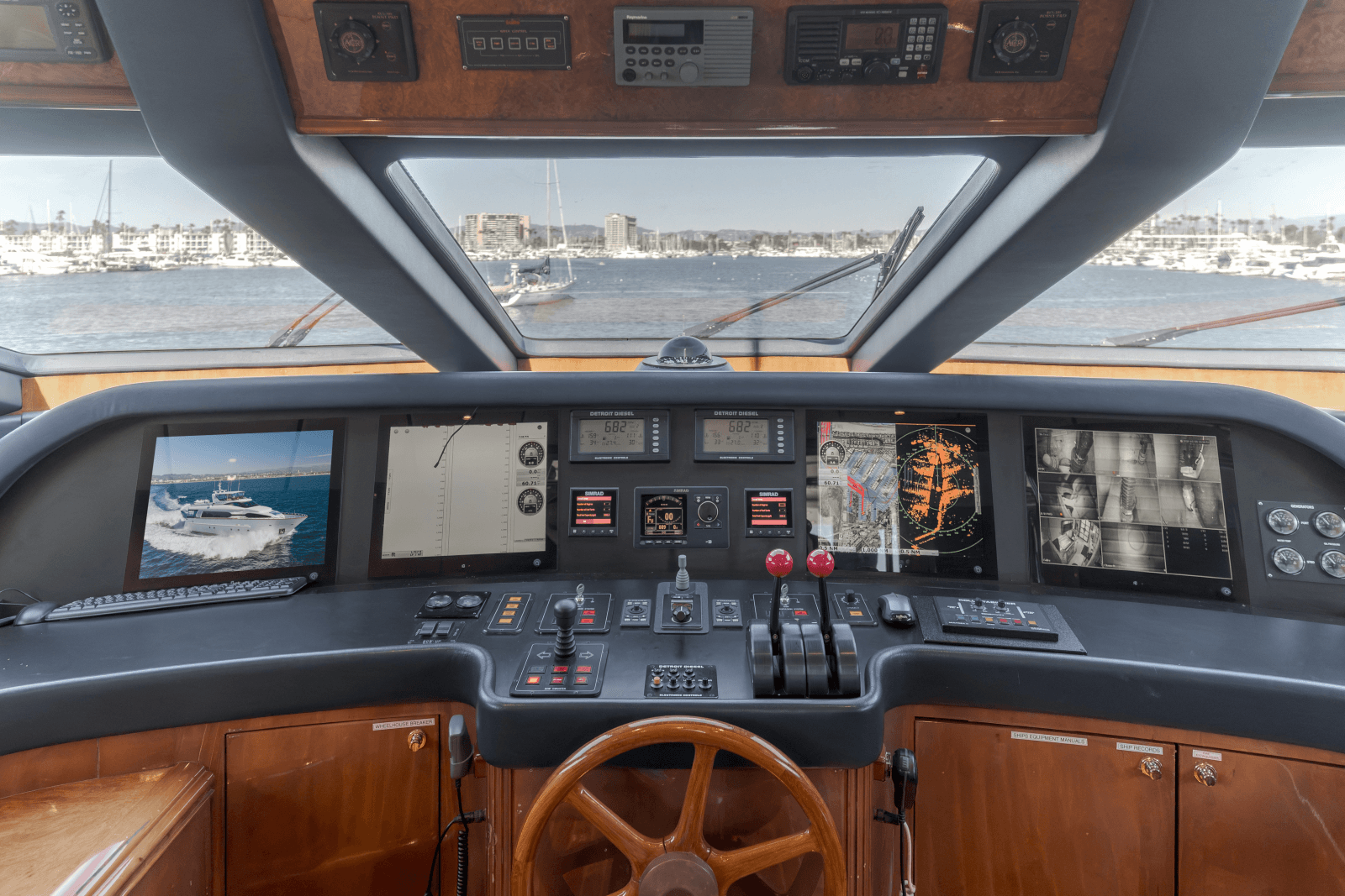 2002 Destiny 104 Raised Pilothouse - Photo 34