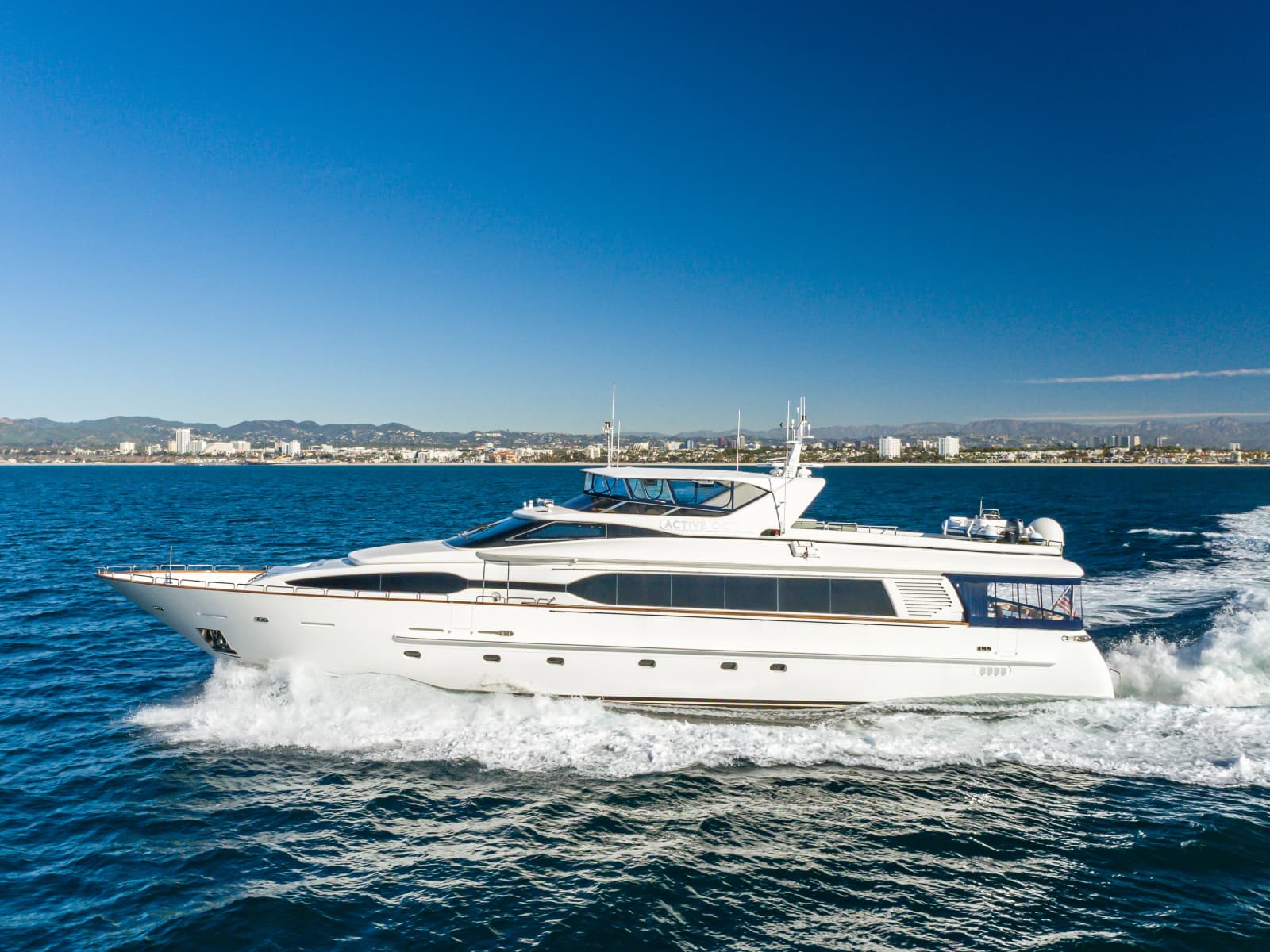 2002 Destiny 104 Raised Pilothouse - Photo 9