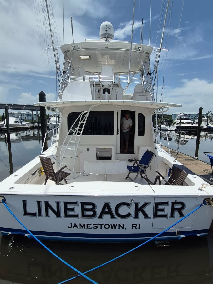 2006 Viking 56 Convertible - Photo 3