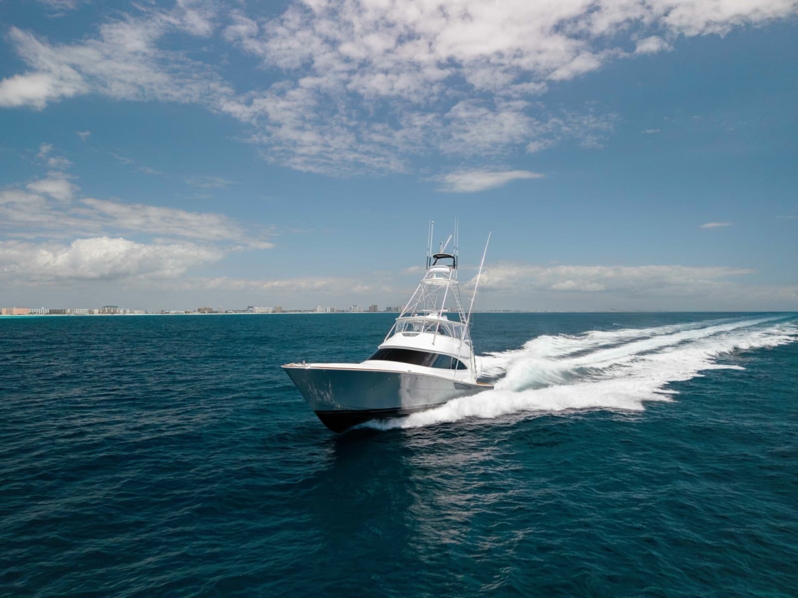 2023 Viking 72 Convertible - Photo 104