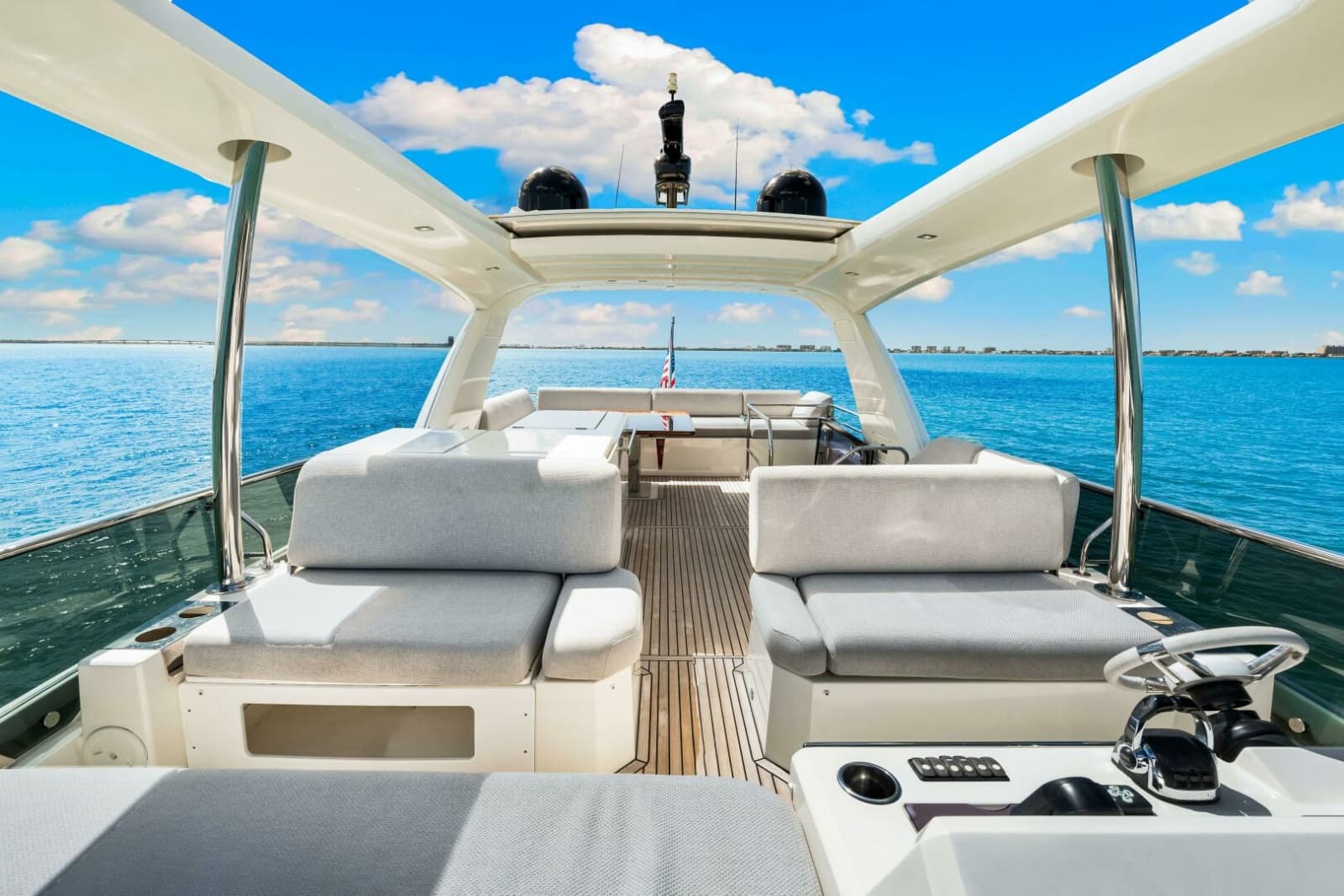 2019 Prestige 630 Flybridge - Photo 9
