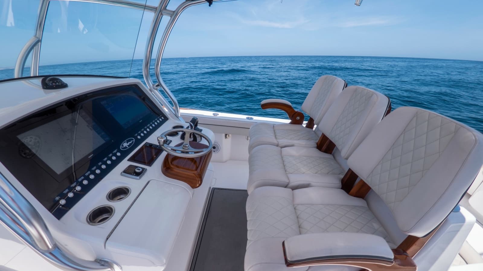 2022 Valhalla Boatworks V-37 - Photo 8