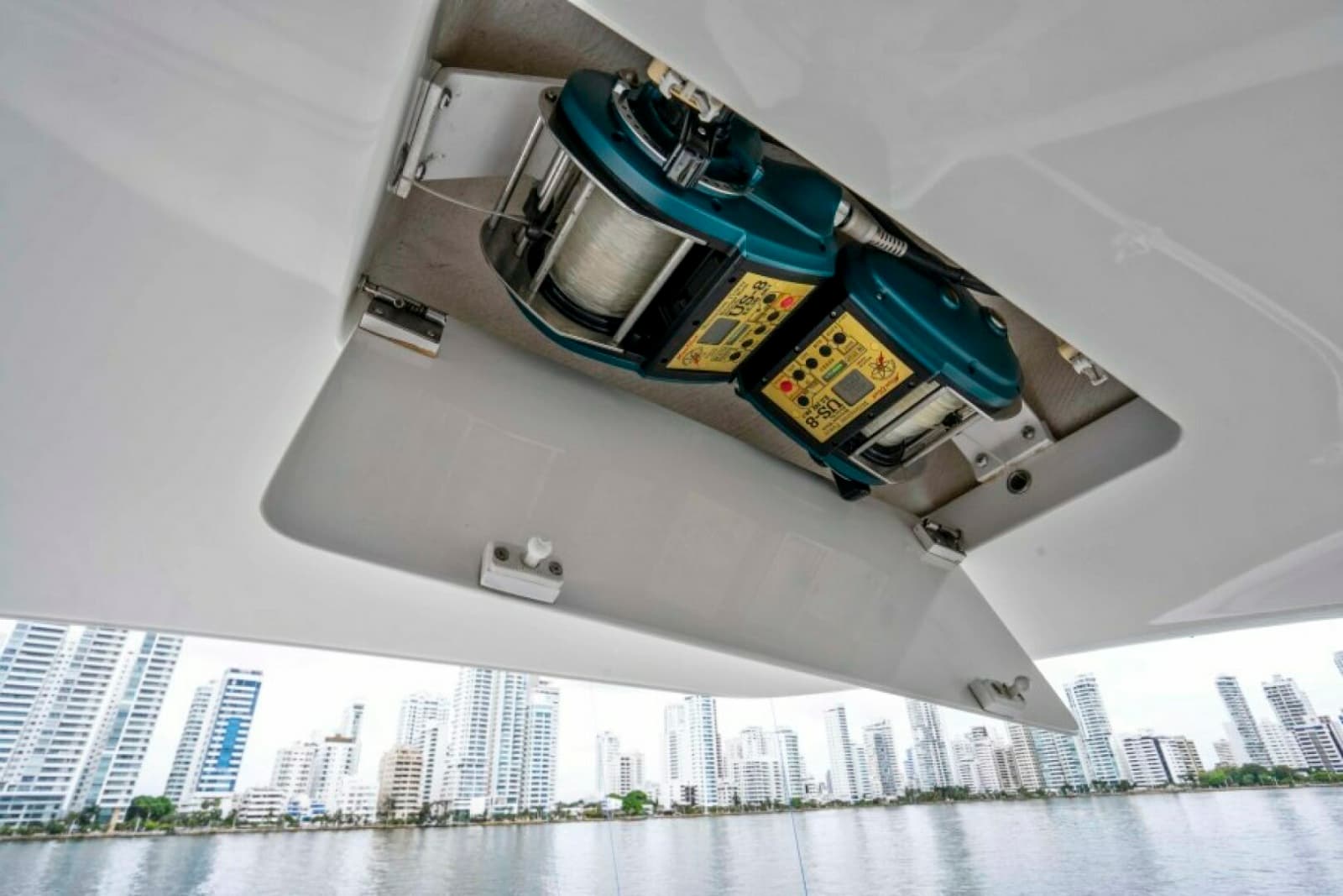 2011 Viking 70 Enclosed Bridge - Photo 55