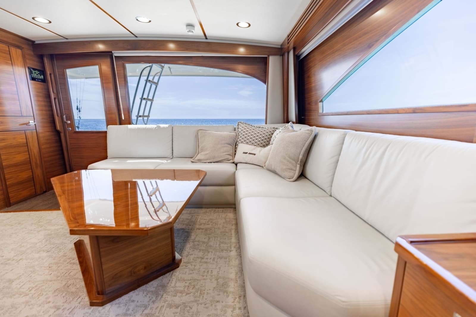 2023 Viking 72 Convertible - Photo 8