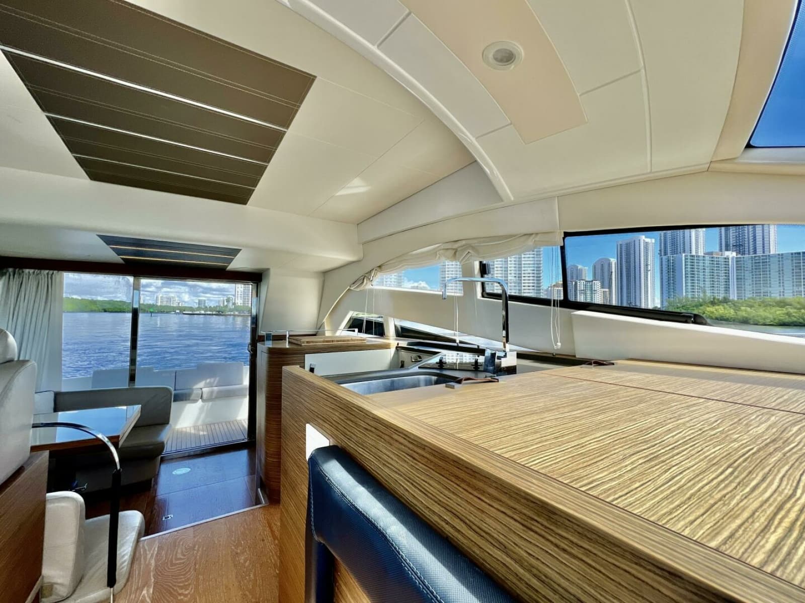 2014 Rodman Muse 44 - Photo 13