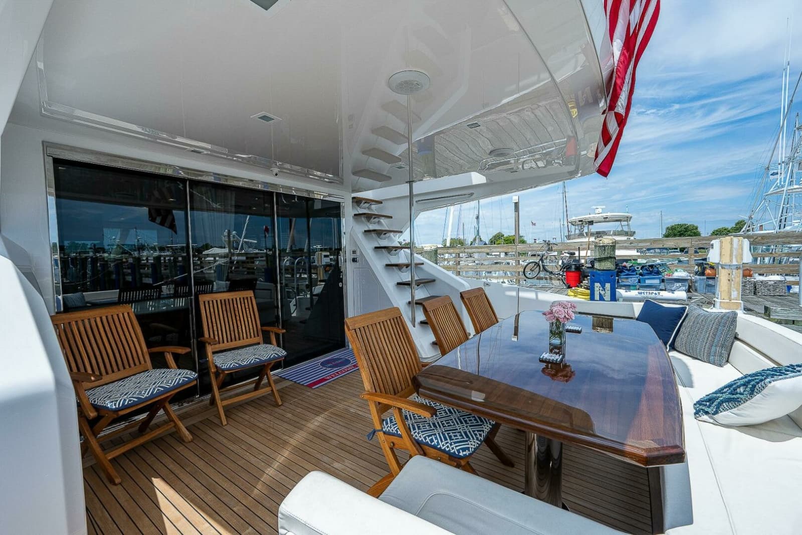 2017 Viking 75 Motoryacht - Photo 50
