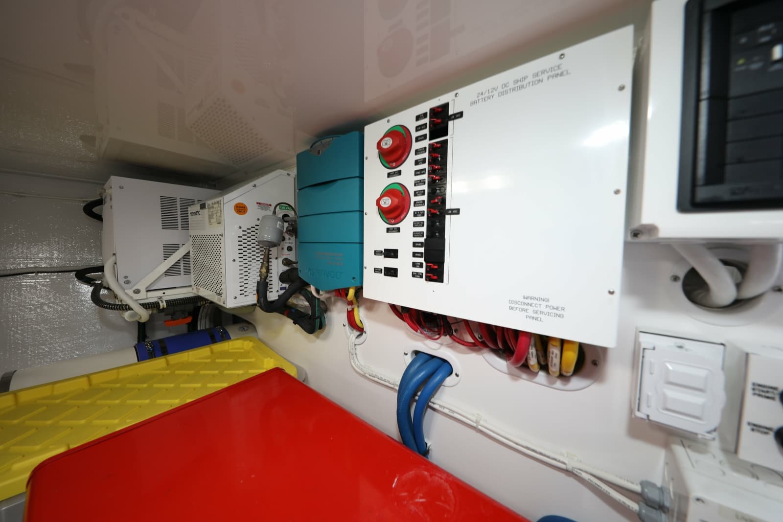 2023 Viking 54 Convertible - Photo 47