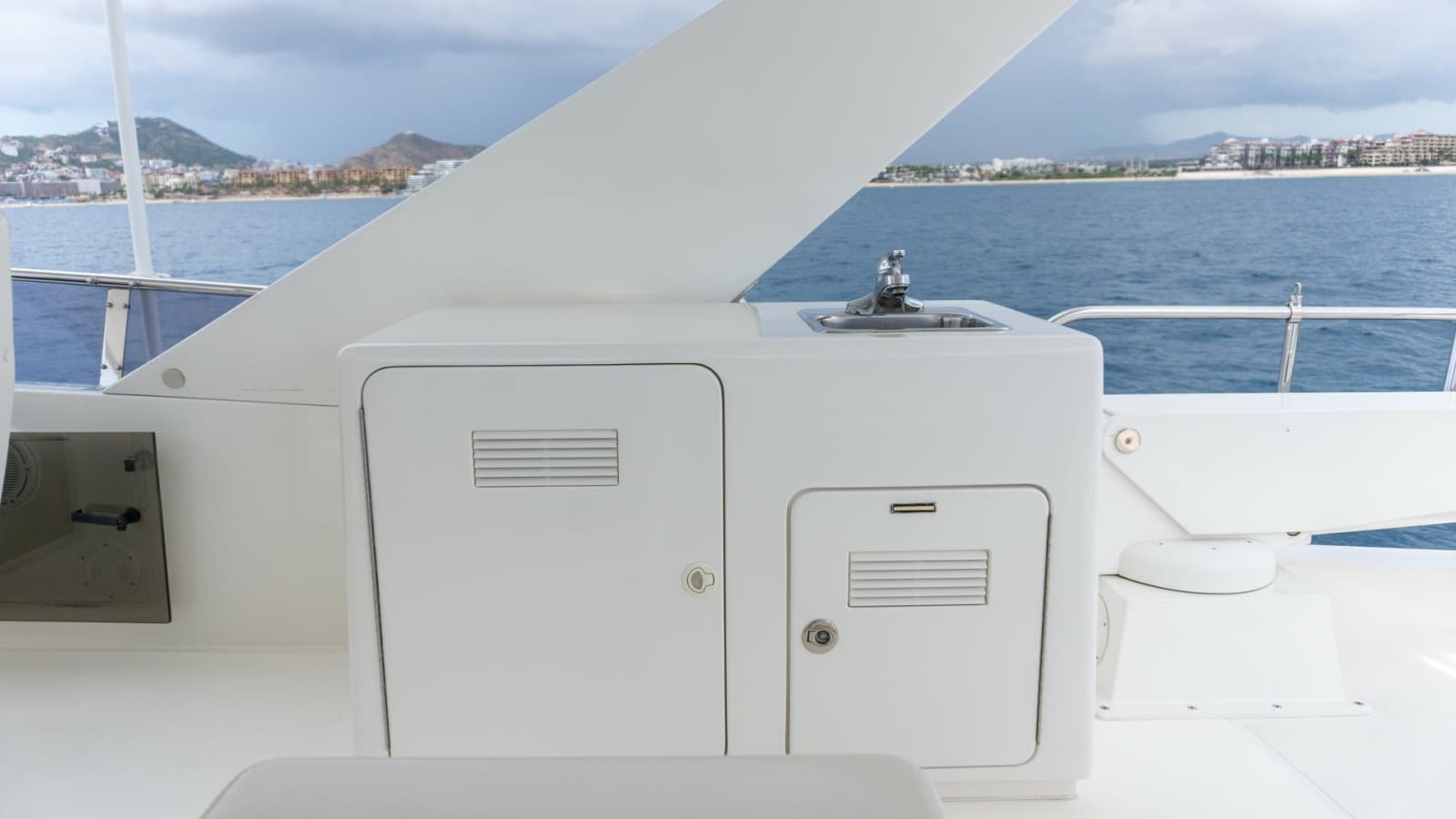 2002 West Bay 70 Yachtfisher - Photo 57