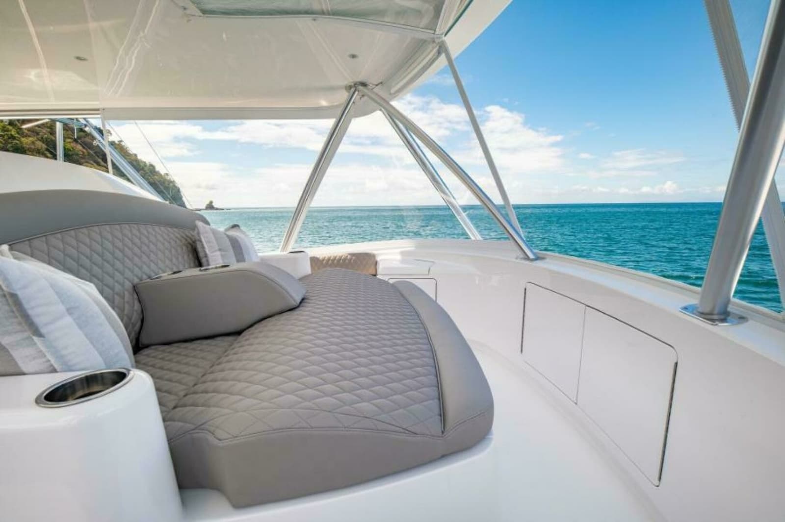 2023 Viking 64 Convertible - Photo 46