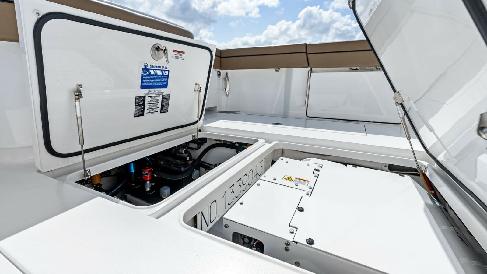 2024 Valhalla Boatworks V-37 - Photo 18