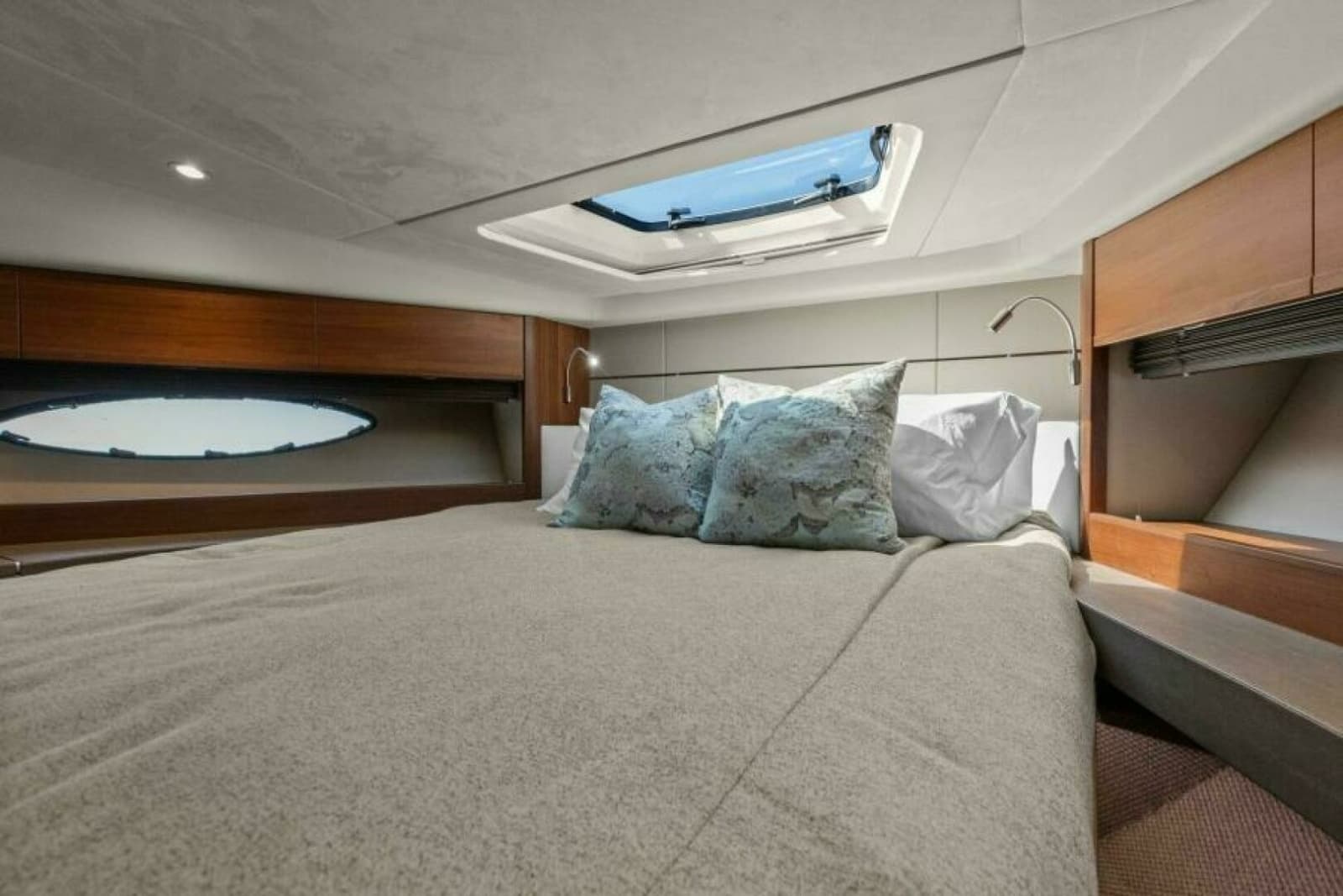 2016 Princess 60 Flybridge - Photo 43