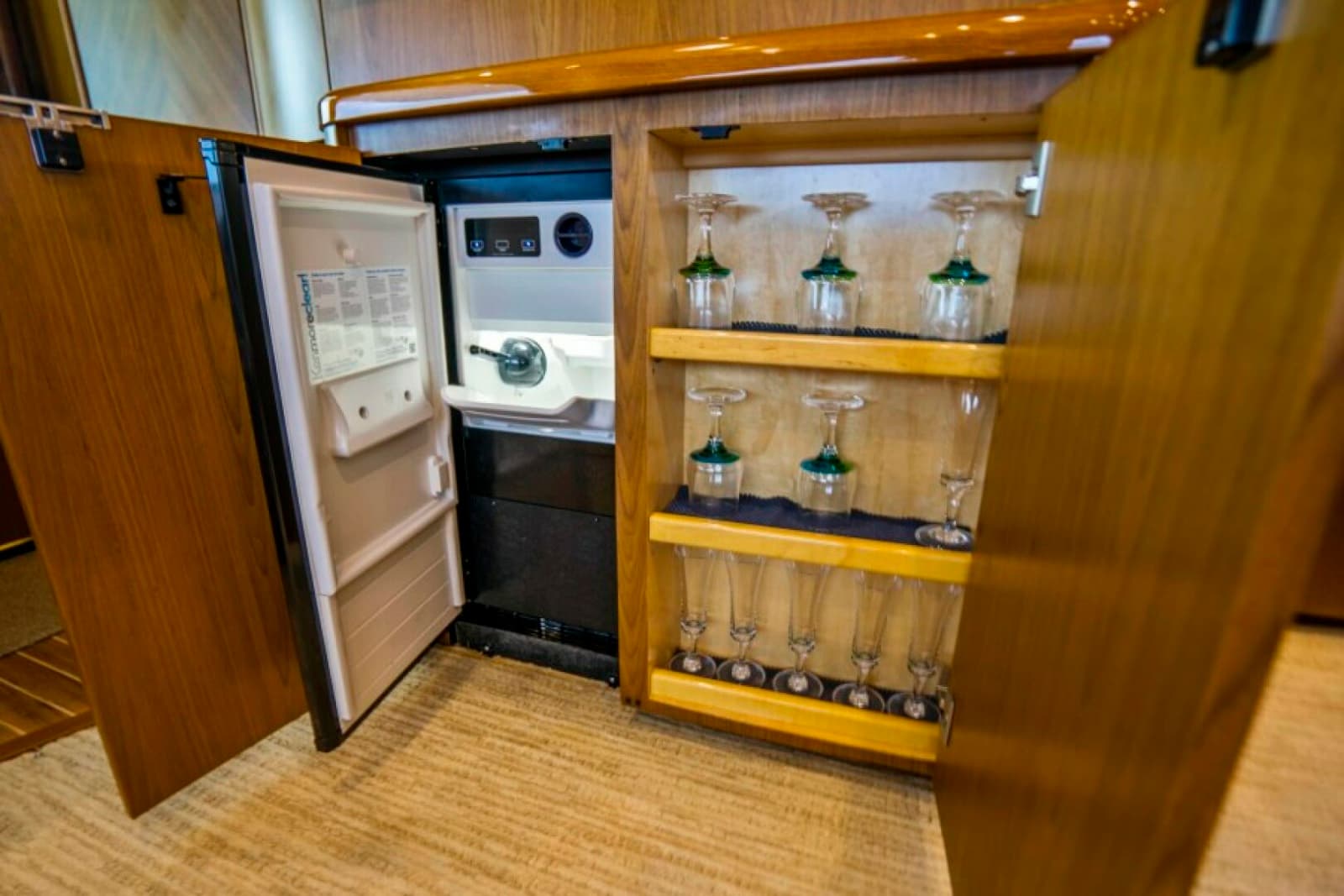 2011 Viking 70 Enclosed Bridge - Photo 11
