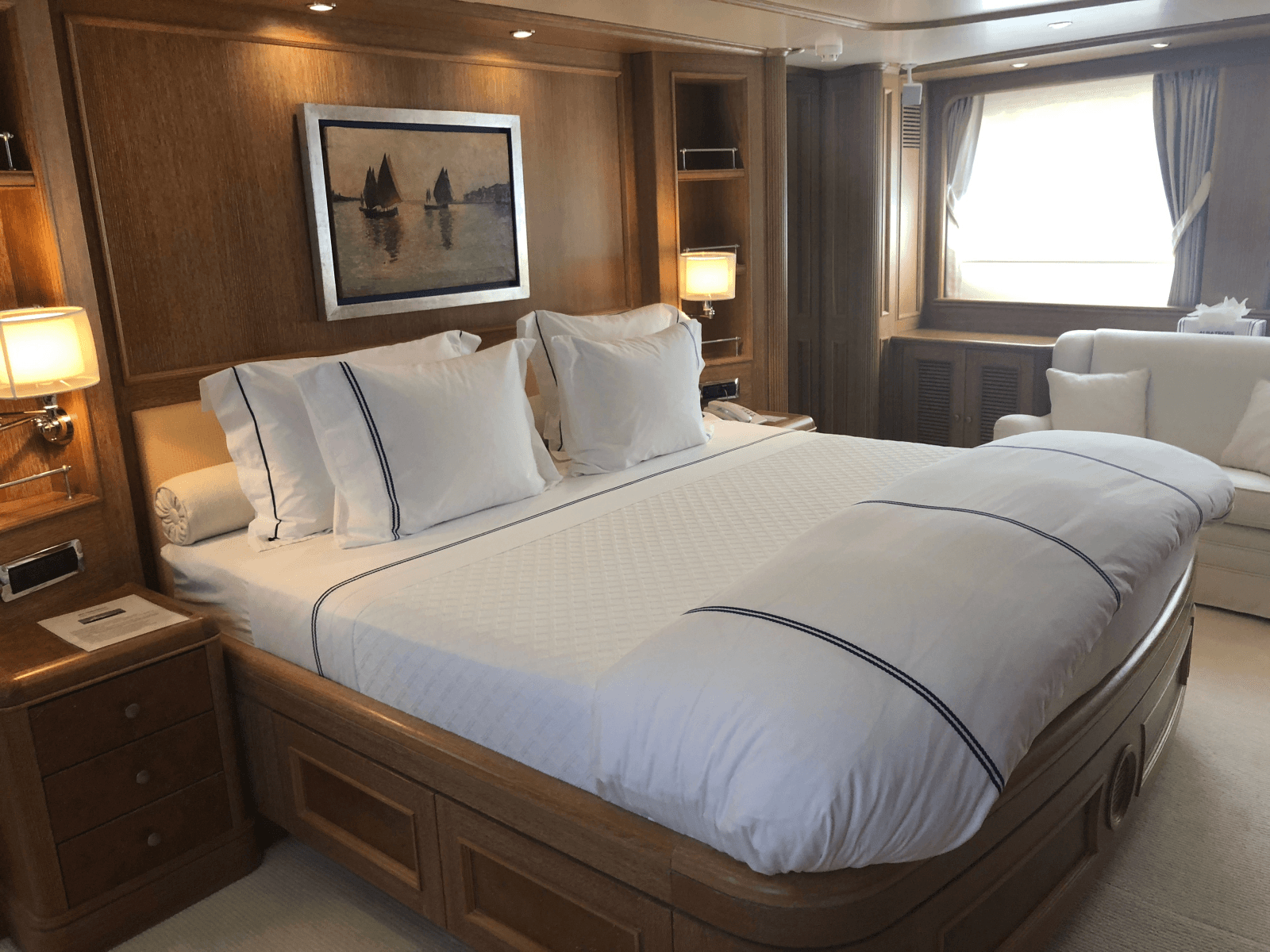 2004 Benetti Cockpit - Photo 10