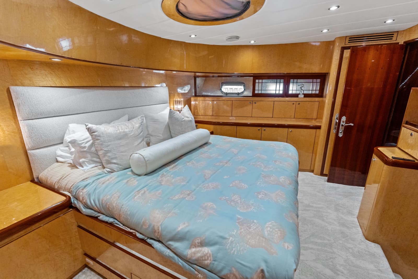2005 Johnson 87' Motor Yacht - Photo 63