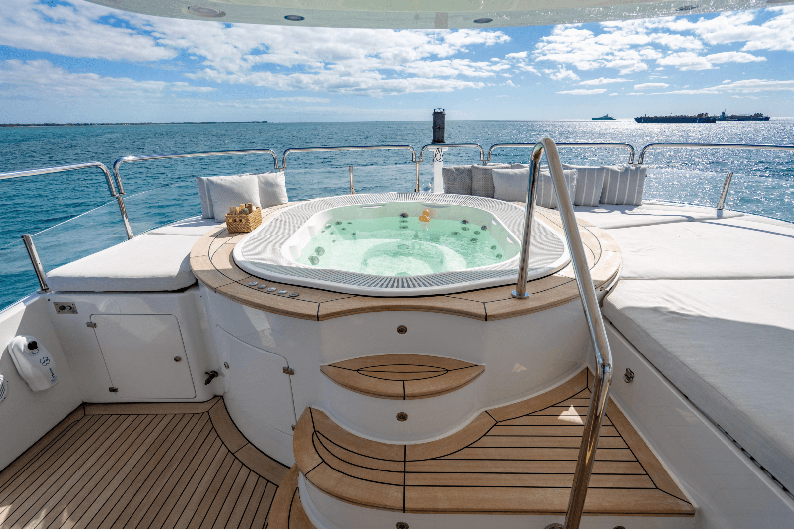 2011 Benetti Classic 121 - Photo 97