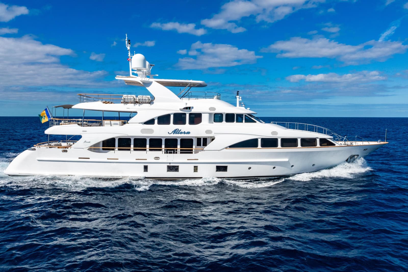 2011 Benetti Classic 121 - Photo 2