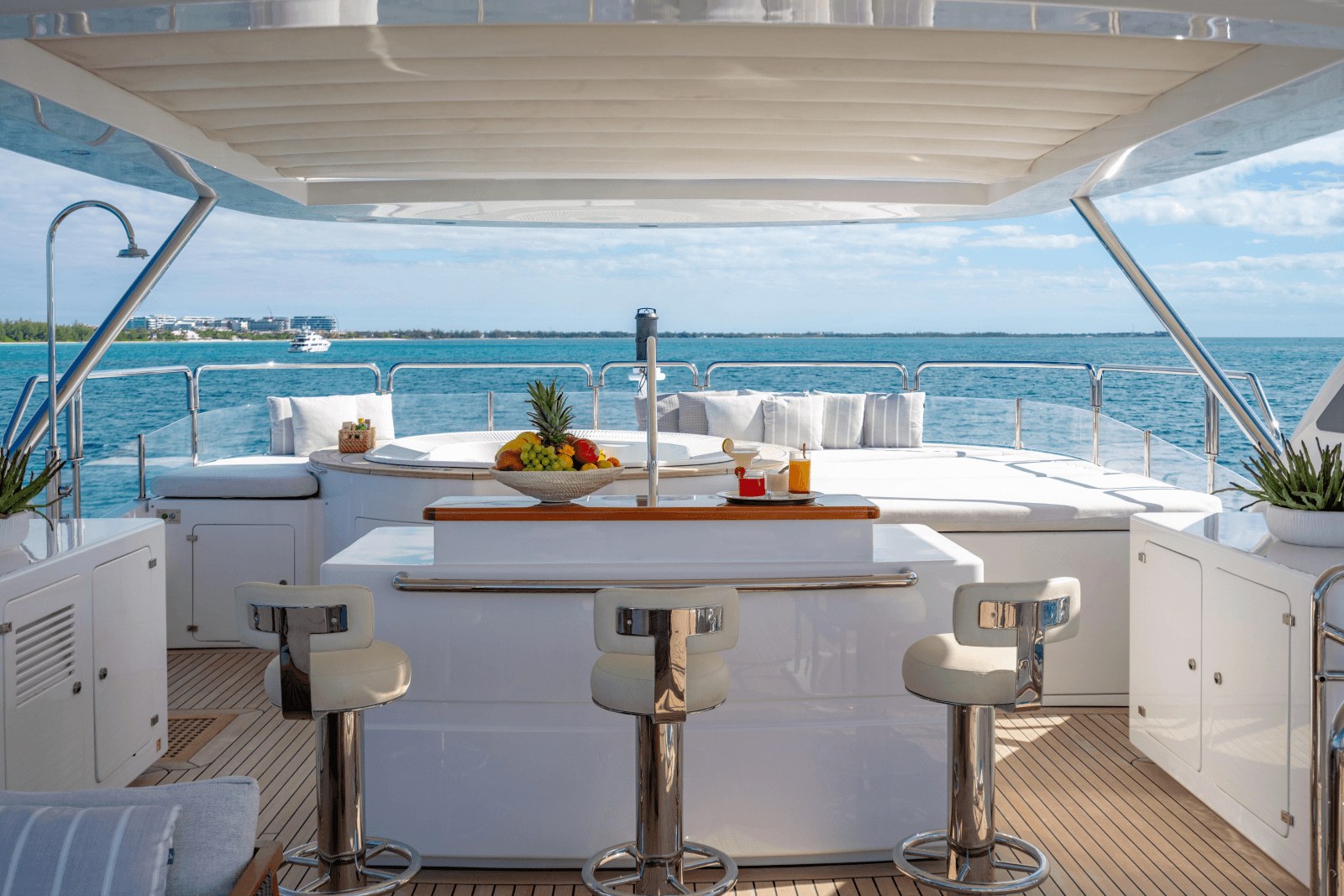 2011 Benetti Classic 121 - Photo 92