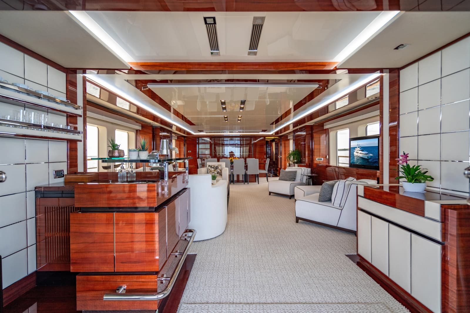 2011 Benetti Classic 121 - Photo 10