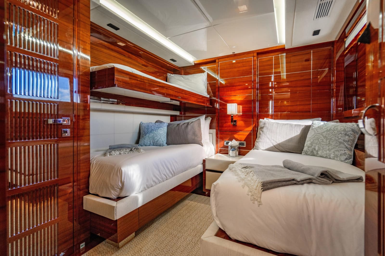 2011 Benetti Classic 121 - Photo 55