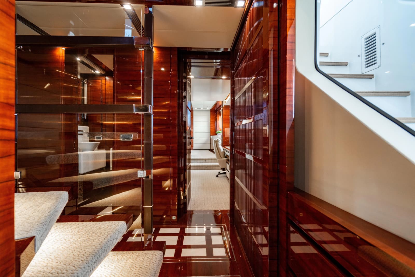 2011 Benetti Classic 121 - Photo 22