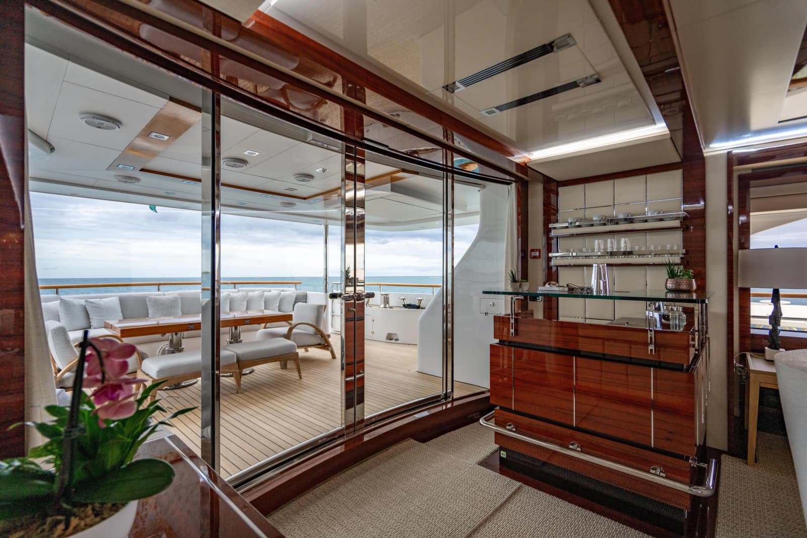 2011 Benetti Classic 121 - Photo 11