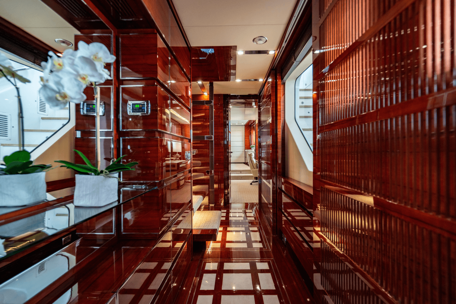 2011 Benetti Classic 121 - Photo 20