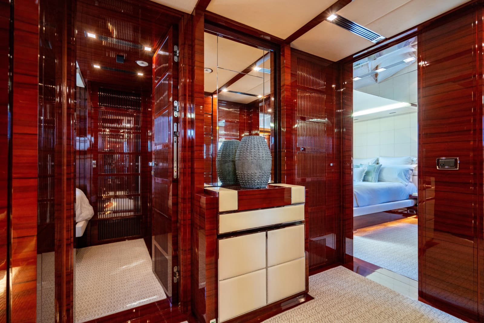 2011 Benetti Classic 121 - Photo 38