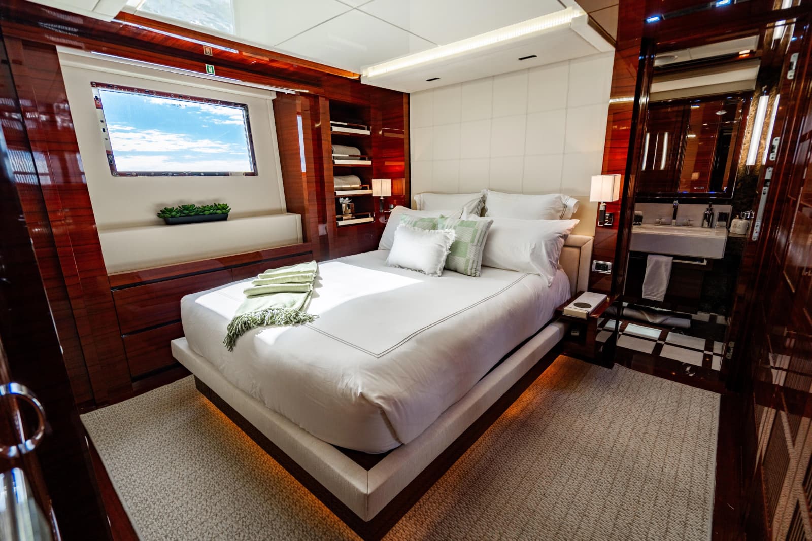 2011 Benetti Classic 121 - Photo 39