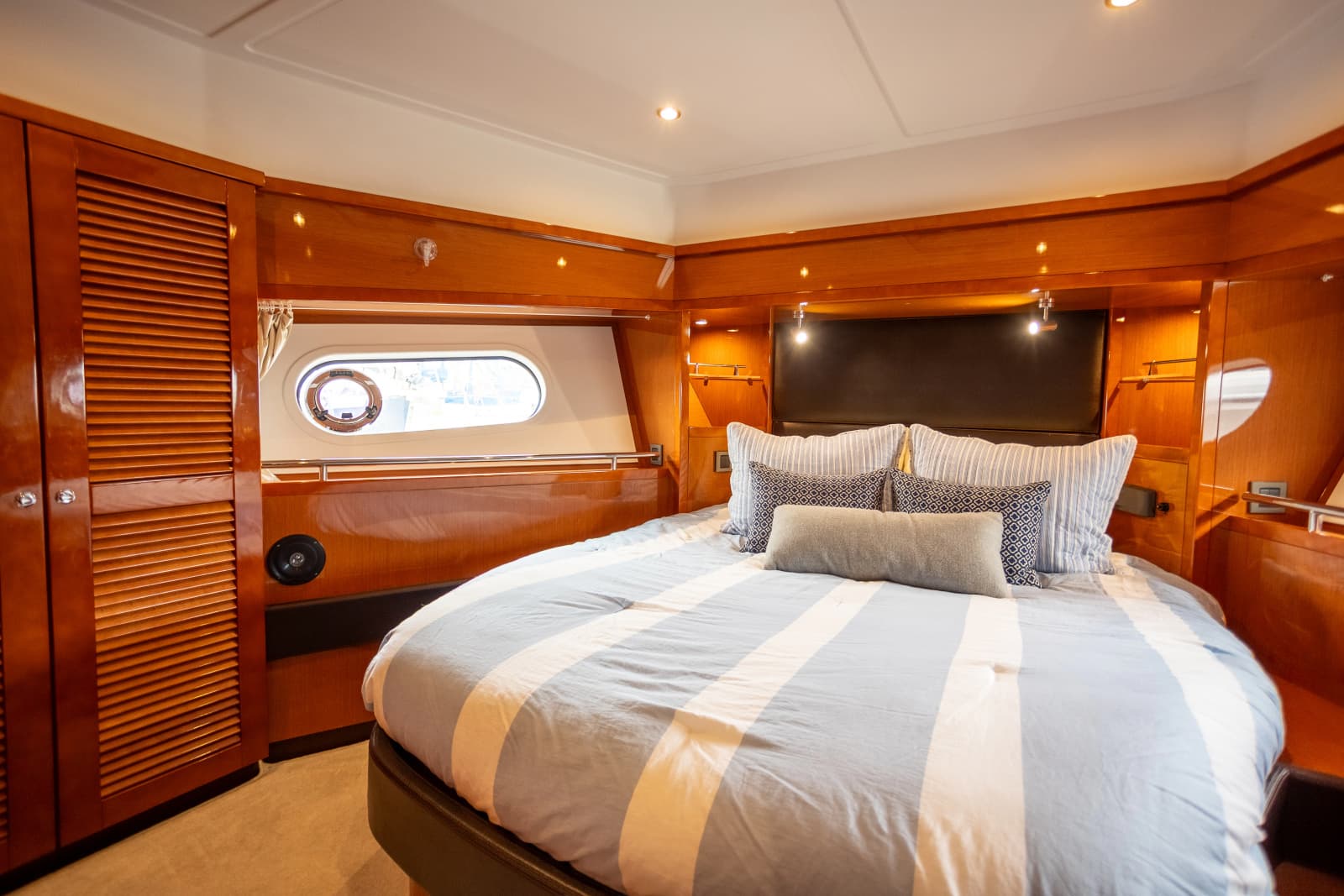 2017 Beneteau Swift Trawler 50 - Photo 29