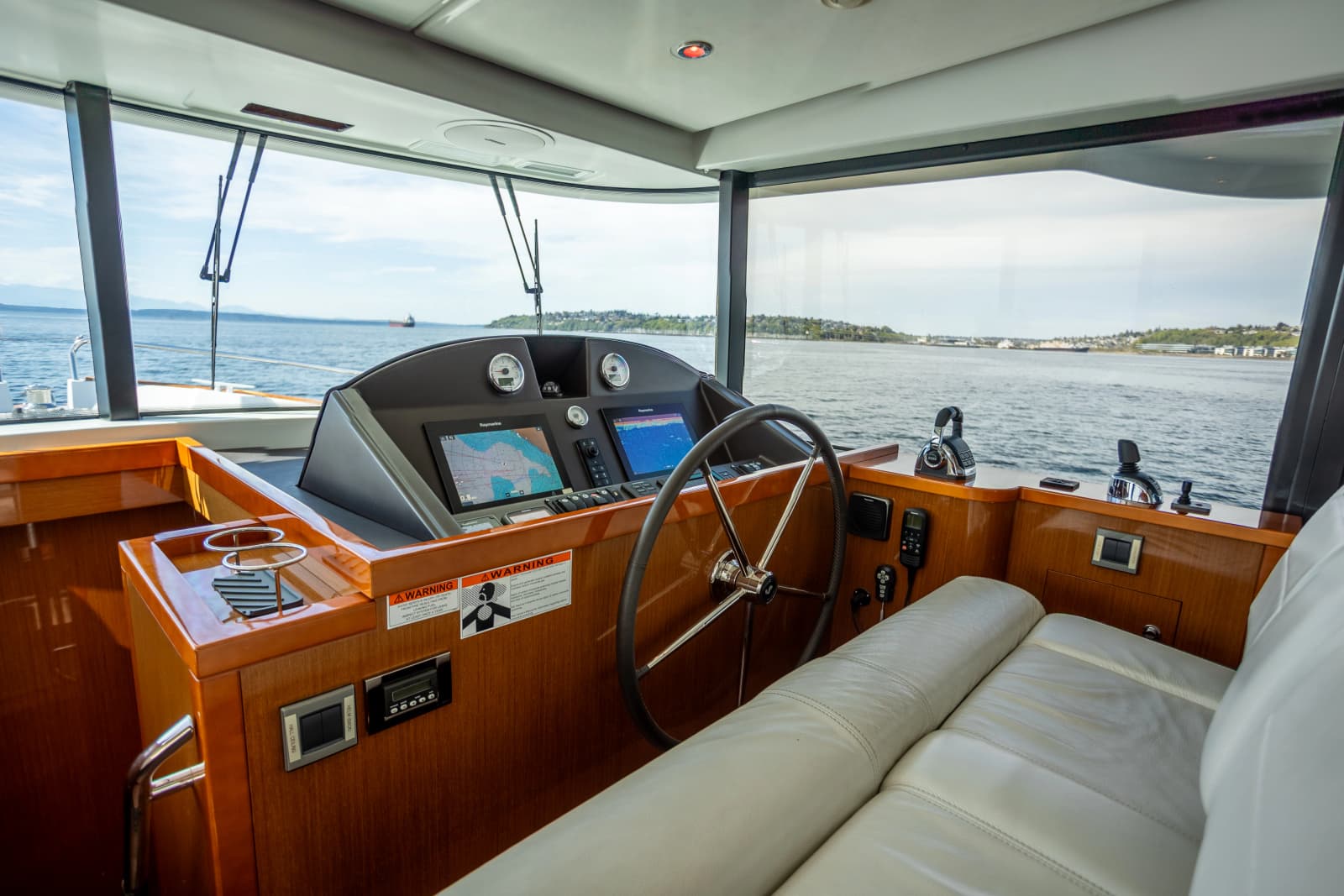 2017 Beneteau Swift Trawler 50 - Photo 27