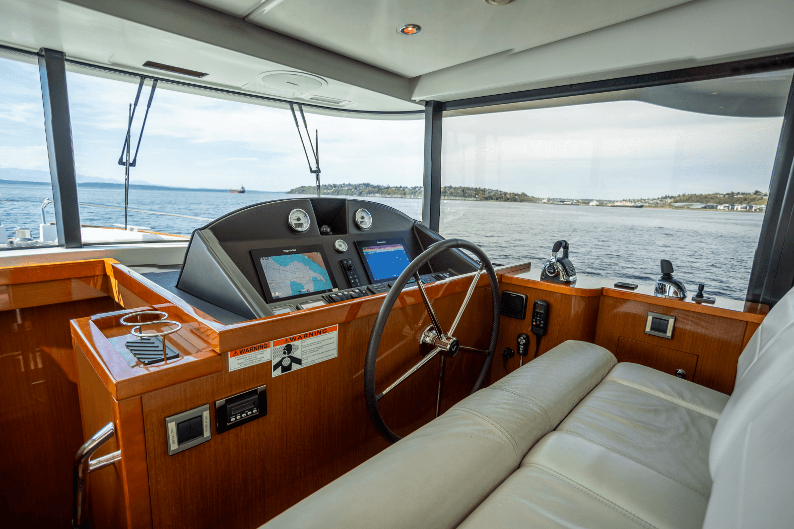 2017 Beneteau Swift Trawler 50 - Photo 27