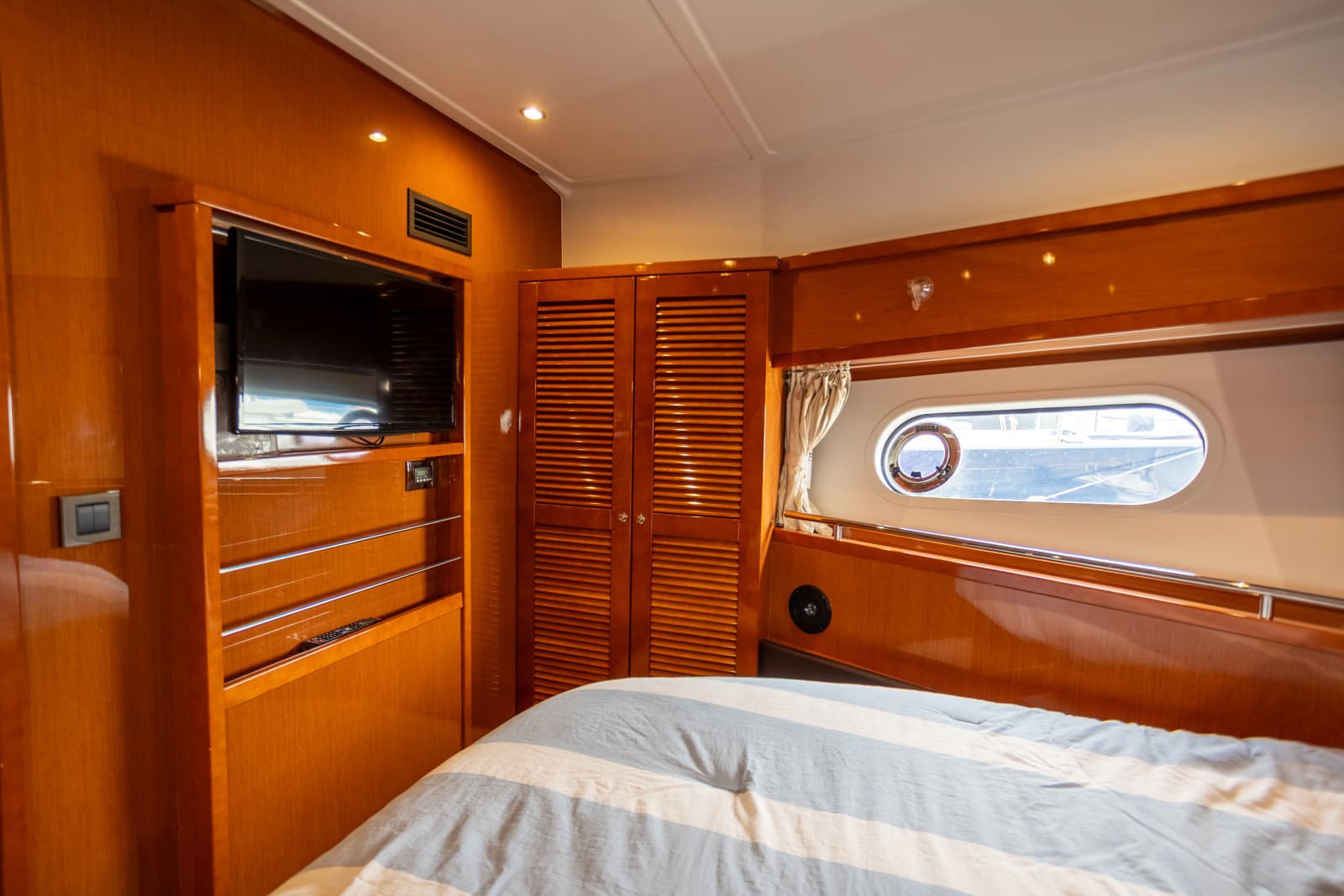2017 Beneteau Swift Trawler 50 - Photo 30